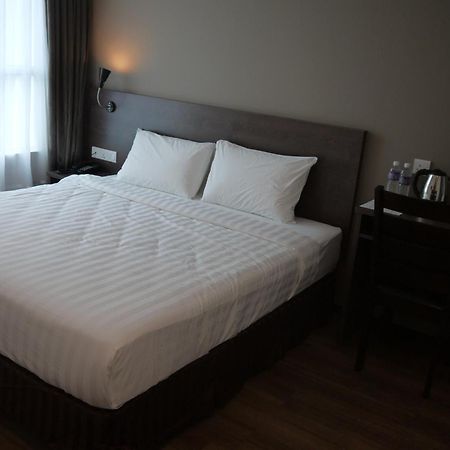 KL Hotel Labuan Buitenkant foto