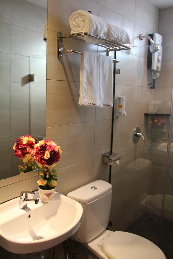 KL Hotel Labuan Buitenkant foto